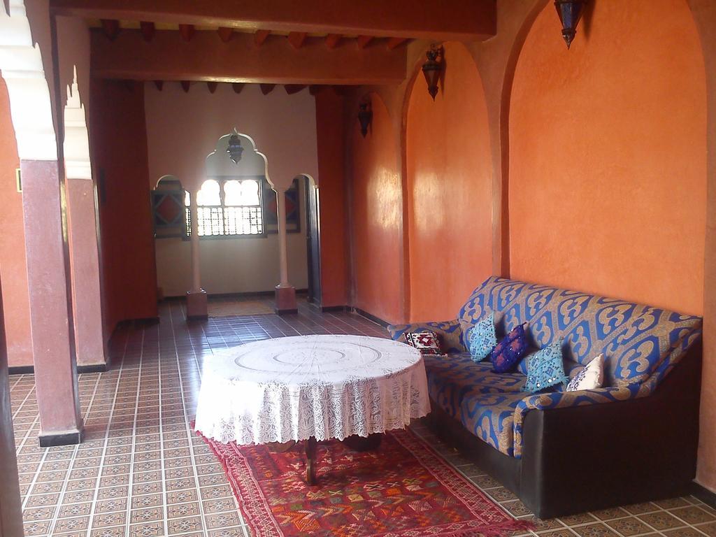 Bed and Breakfast Kasbah Itrane Tamnougalt Экстерьер фото